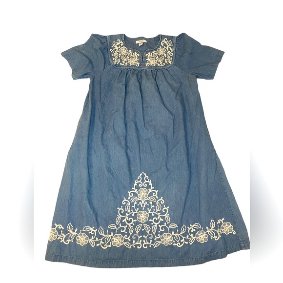 Go Softly Patio Dresses & Skirts - Go Softly Patio 100% cotton denim dress pockets white embroidery Small